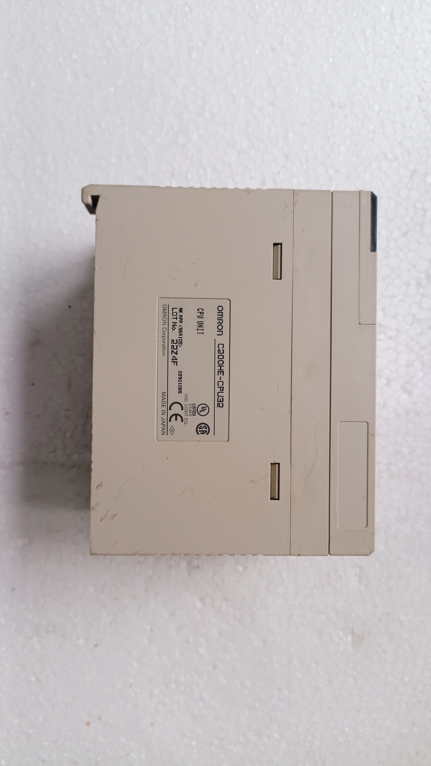Electrical Parts_Omron_C200HE CPU32